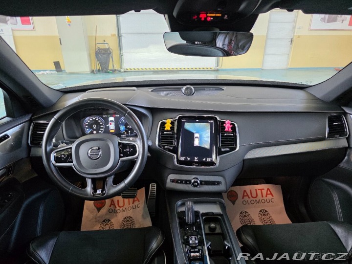 Volvo XC90 B5 R design-Black,mild hy 2019