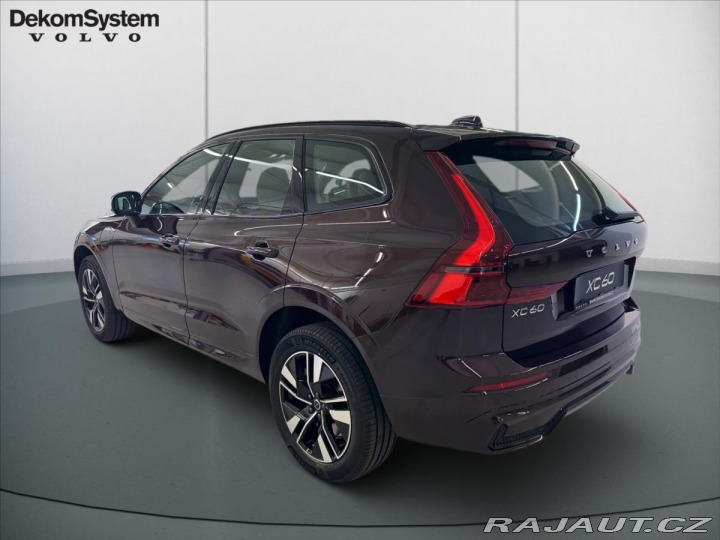 Volvo XC60 2,0 T6 AWD Plus Dark 5630 2025