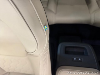 Volvo XC60 2,0 T6 AWD Plus Dark 5630 2025