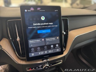 Volvo XC60 2,0 T6 AWD Plus Dark 5630 2025