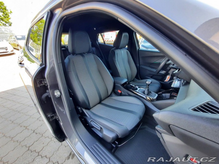 Peugeot 2008 ALLURE PACK 1.2 PT 130k M 2023