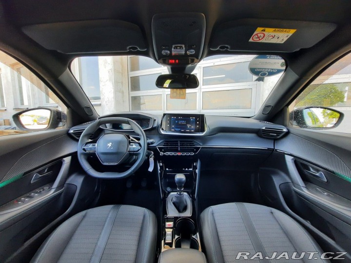Peugeot 2008 ALLURE PACK 1.2 PT 130k M 2023