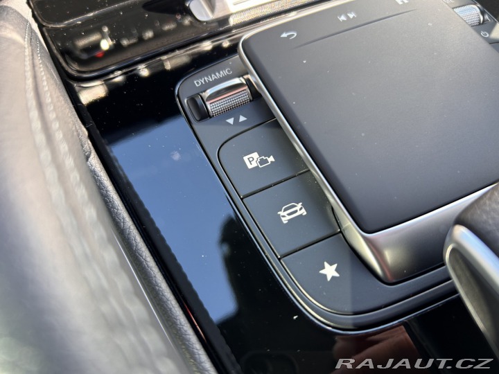 Mercedes-Benz GLE 350de 4MATIC kupé AMG NIG 2024