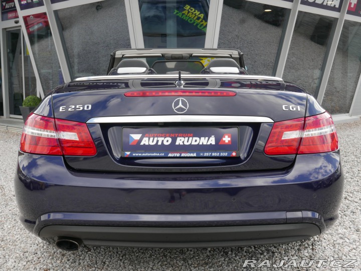 Mercedes-Benz E E 250 CGI Cabrio AMG Auto 2011
