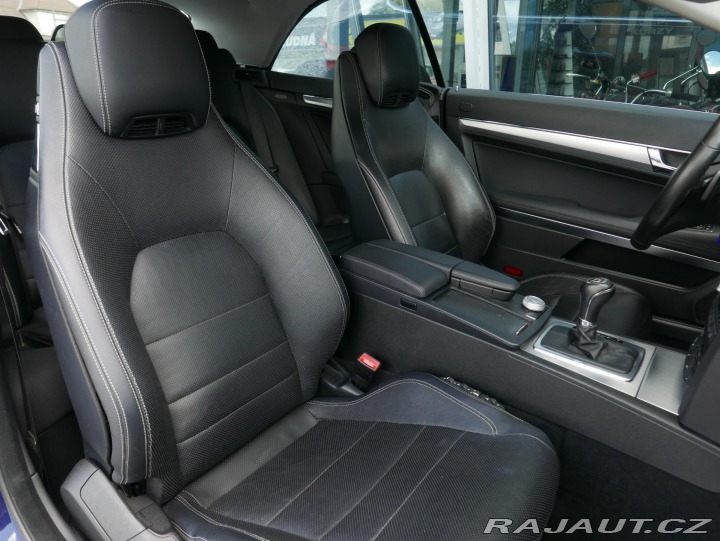 Mercedes-Benz E E 250 CGI Cabrio AMG Auto 2011