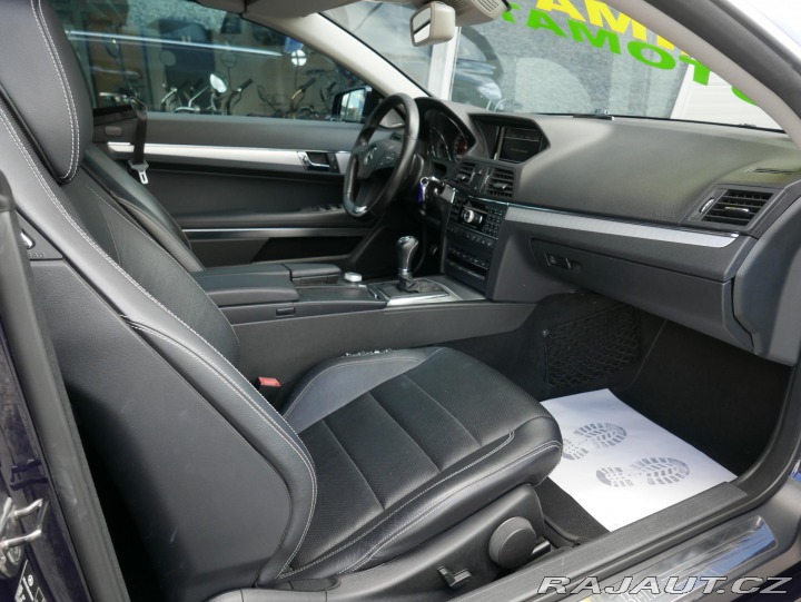 Mercedes-Benz E E 250 CGI Cabrio AMG Auto 2011