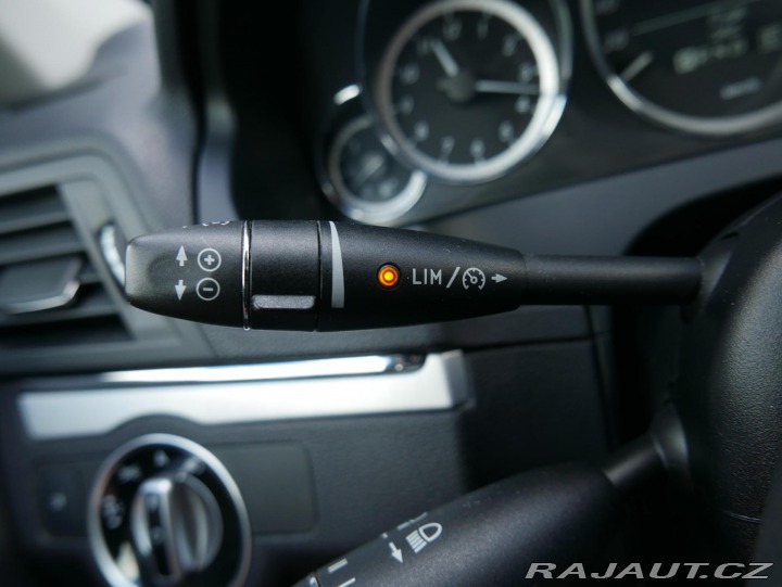 Mercedes-Benz E E 250 CGI Cabrio AMG REZE 2011
