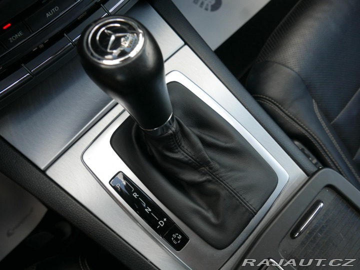 Mercedes-Benz E E 250 CGI Cabrio AMG Auto 2011