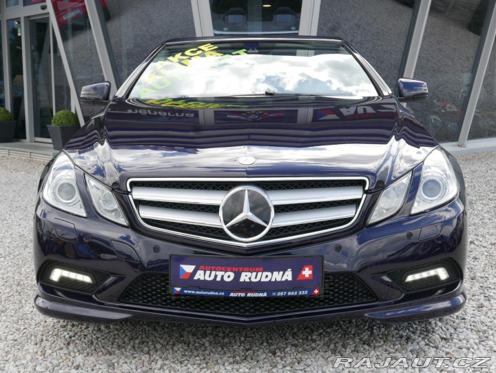 Mercedes-Benz E E 250 CGI Cabrio AMG Auto 2011