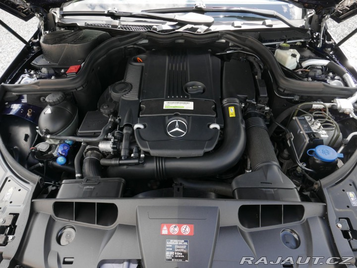 Mercedes-Benz E E 250 CGI Cabrio AMG Auto 2011