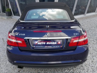 Mercedes-Benz E E 250 CGI Cabrio AMG Auto 2011