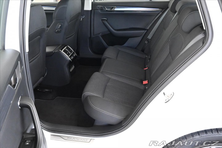 Škoda Superb 2,0 TDI 110 kW DSG Style 2021