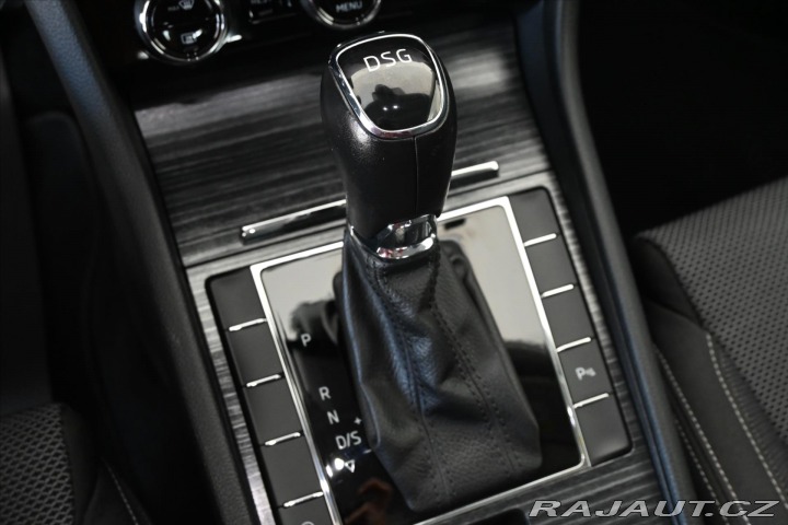 Škoda Superb 2,0 TDI 110 kW DSG Style 2021