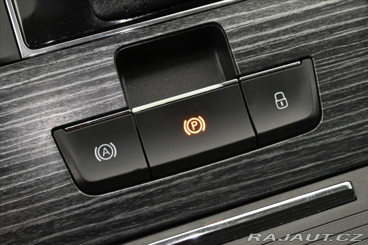 Škoda Superb 2,0 TDI 110 kW DSG Style 2021