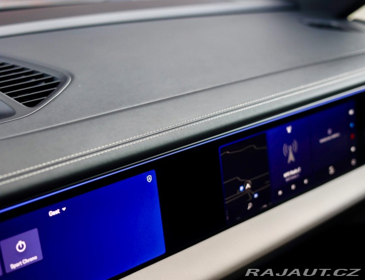 Porsche Macan Electric 4 *Pasažier.Dis 2024