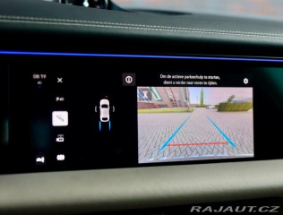 Porsche Macan Electric 4 *Pasažier.Dis 2024