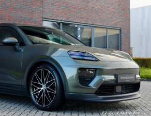 Porsche Macan Electric 4 *Pasažier.Dis 2024