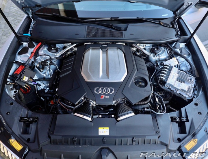 Audi RS6 Avant 4.0 TFSI V8 Quattr 2021