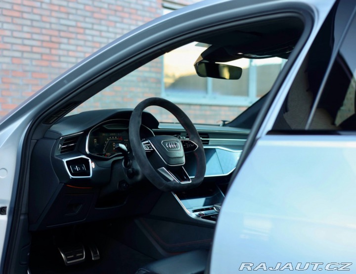 Audi RS6 Avant 4.0 TFSI V8 Quattr 2021