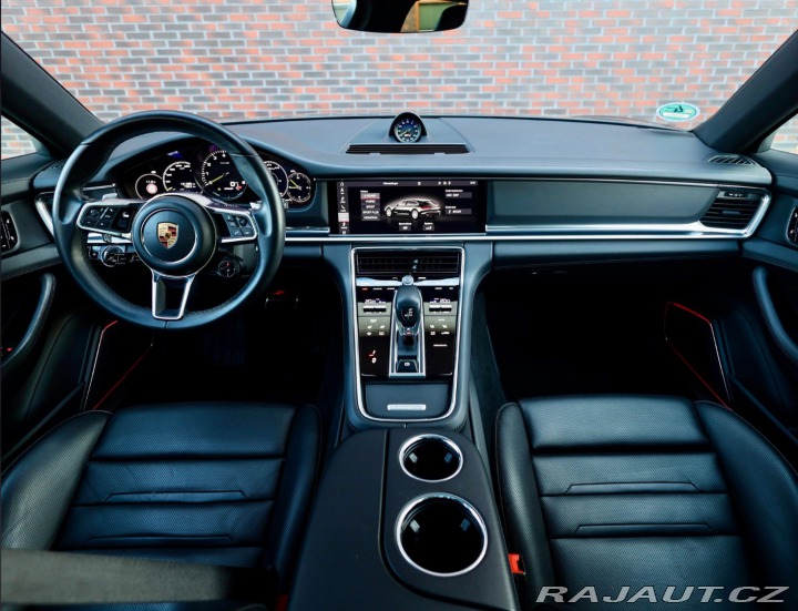 Porsche Ostatní modely Panamera Sport Turismo 4 E-Hybrid 4x4, AT, 340K 2018