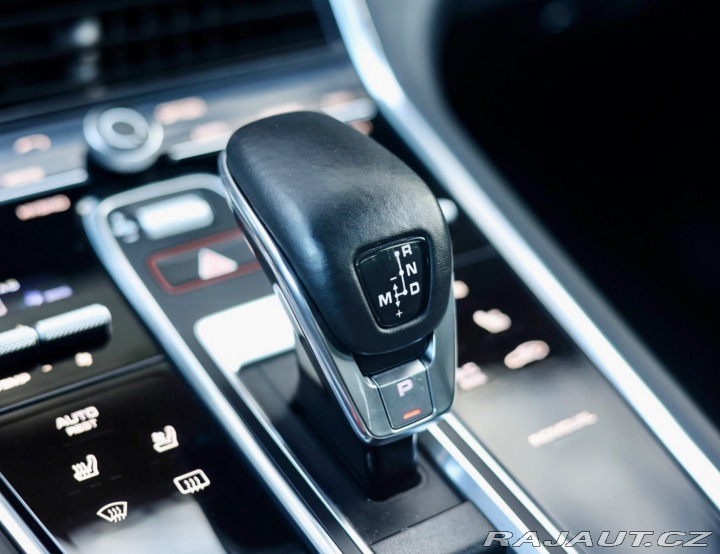 Porsche Ostatní modely Panamera Sport Turismo 4 E-Hybrid 4x4, AT, 340K 2018