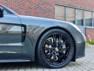 Porsche Ostatní modely Panamera Sport Turismo  4 E-Hybrid 4x4, AT, 340K 2018