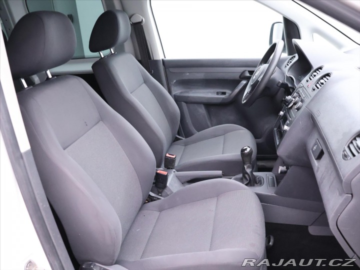 Volkswagen Caddy 1,6 TDI 75KW MAXI Klima T 2014