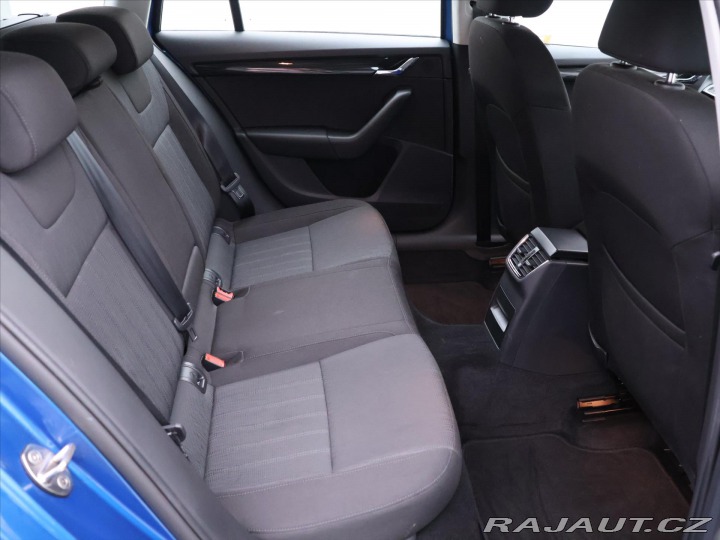 Škoda Octavia 1,6 TDI 85kW Style Klima 2020