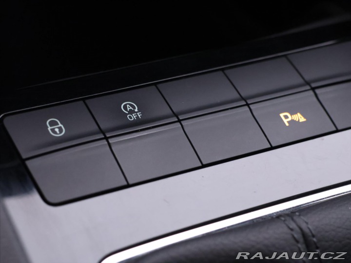 Škoda Octavia 1,6 TDI 85kW Style Klima 2020
