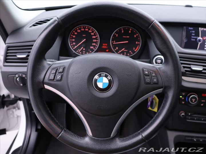 BMW X1 2,0 18i Sdrive Navi Xenon 2011