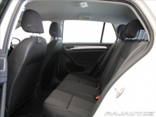 Volkswagen Golf 1,0 TSi 81kW 1.maj.ČR 104 2017