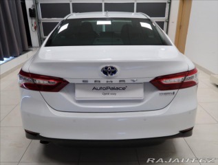 Toyota Camry 2,5 i HYBRID ČR 1 MAJITEL 2019