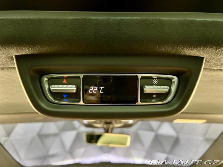 Mercedes-Benz V 300d 4M AMG L EXCLUSIVE, 2025