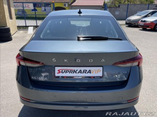 Škoda Octavia 1,0 TSI Ambition*LED*Vyhř 2021