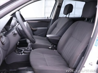 Dacia Duster 1,6 i 4x4 CZ Klima Tažné 2011
