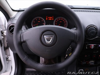 Dacia Duster 1,6 i 4x4 CZ Klima Tažné 2011