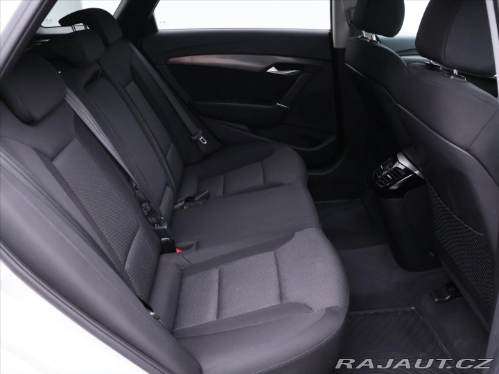 Hyundai i40 1,7 CRDi 100kW CZ Experie 2014