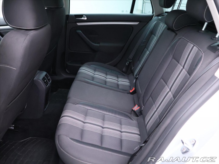 Volkswagen Golf 1,6 TDI Match Navi Kůže T 2012