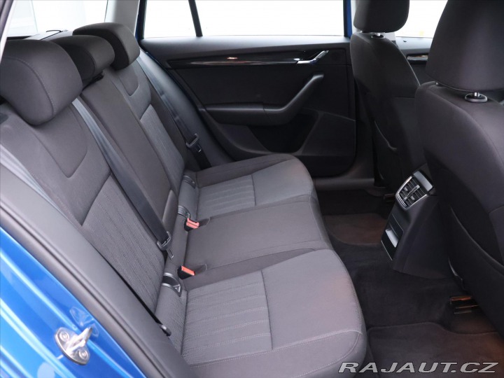 Škoda Octavia 1,6 TDI Style CZ 1.Maj. D 2020