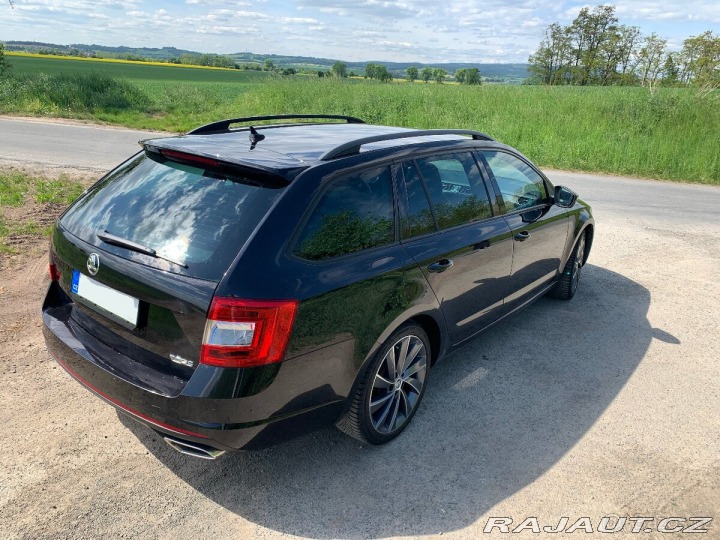 Škoda Octavia 2,0 135kw DSG, ? Velmi 2015