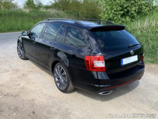 Škoda Octavia 2,0   135kw DSG, ? Velmi 2015