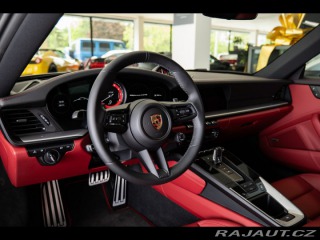 Porsche 911 (992) Carrera 4 GTS 2023