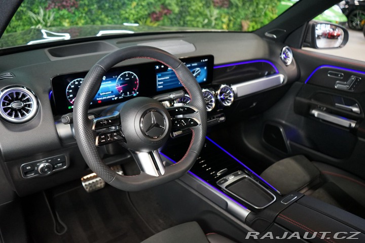 Mercedes-Benz GLB 200d 4M AMG 7-Míst Nez.To 2024