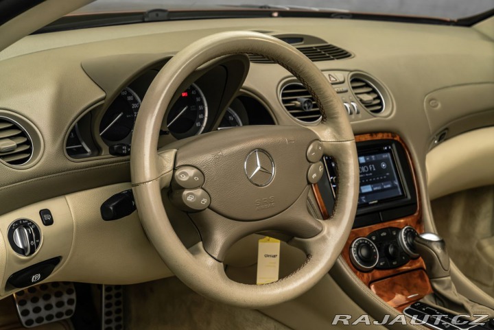 Mercedes-Benz SL Roadster AMG paket CZ 2004