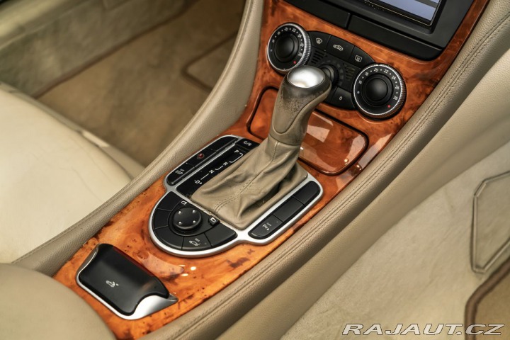 Mercedes-Benz SL Roadster AMG paket CZ 2004