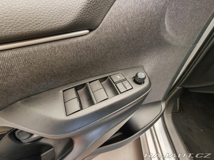 Toyota Yaris 1.5 Hybrid e-CVT Style 2024