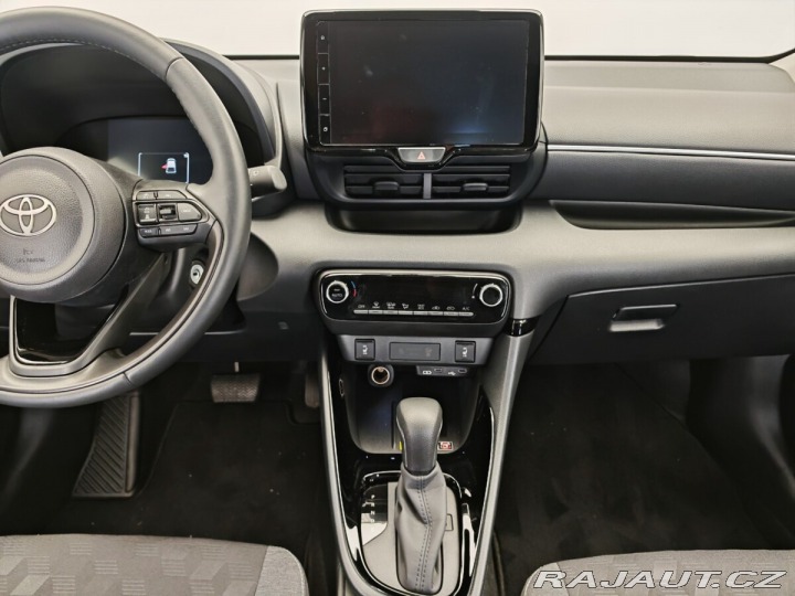 Toyota Yaris 1.5 Hybrid e-CVT Style 2024