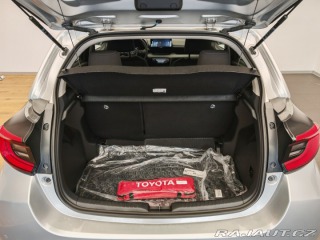 Toyota Yaris 1.5 Hybrid e-CVT Style 2024
