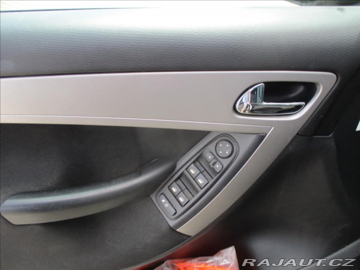 Citroën C4 Picasso 1,6 i 88kw 7míst Klima 2m 2011