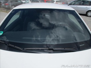 Volkswagen Scirocco 1,4 TSi 118kw motor po GO 2009